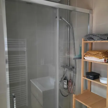 Alloggio in famiglia Loft 4-5 Personnes à Montmartre - Parking Privé Sur Réservation Parigi