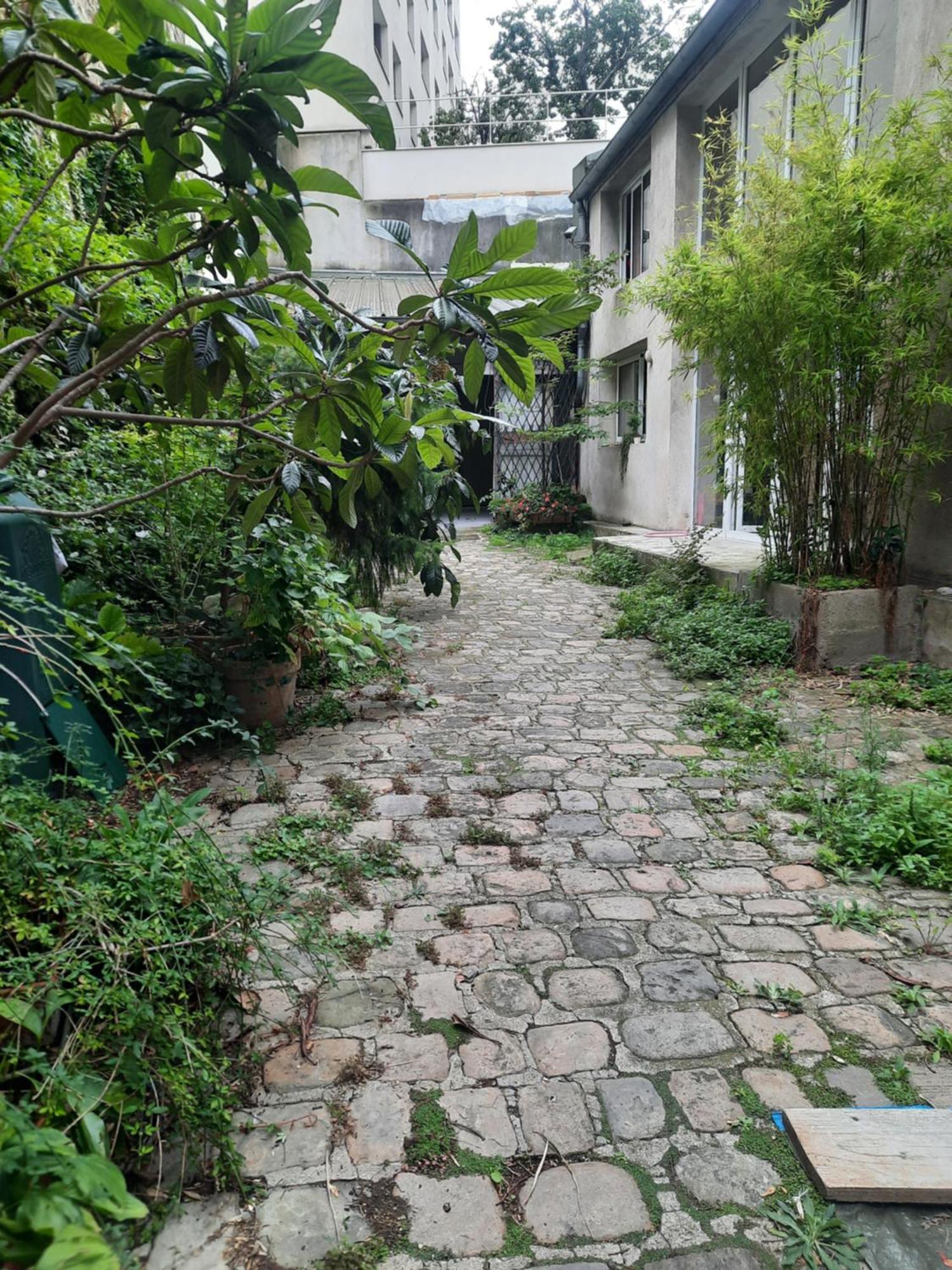 Loft 4-5 Personnes A Montmartre - Parking Prive Sur Reservation Homestay